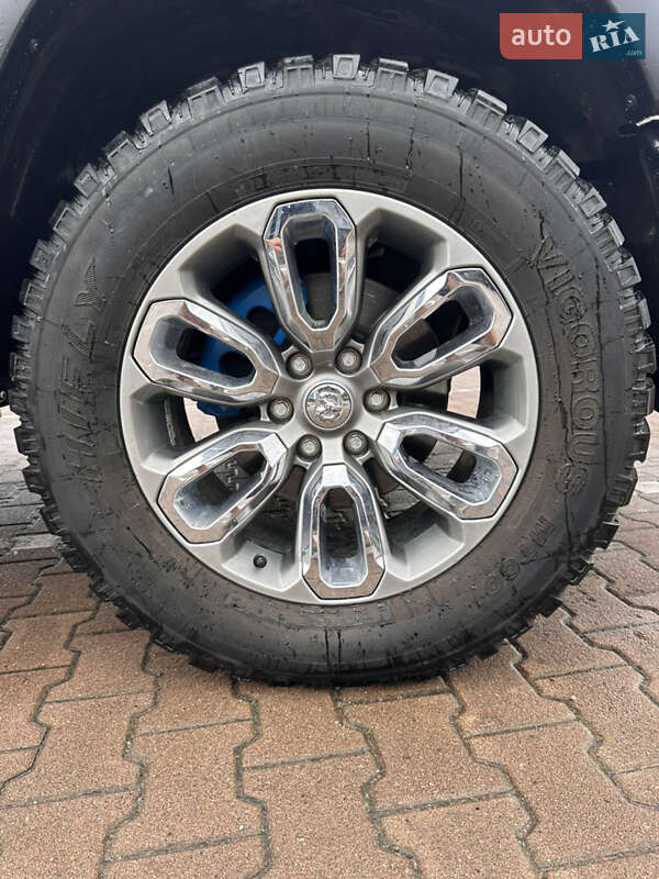 Пикап Ram 1500 2021 в Радомышле