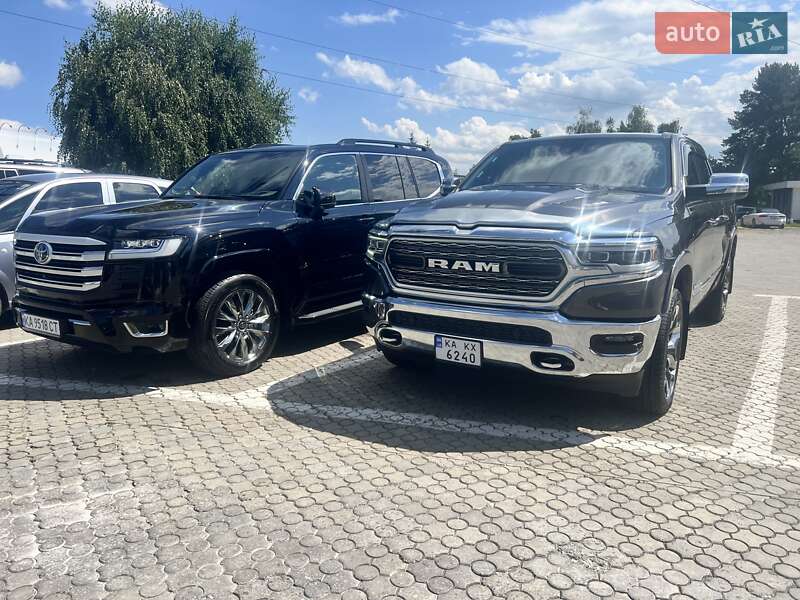 Пикап Ram 1500 2022 в Черновцах