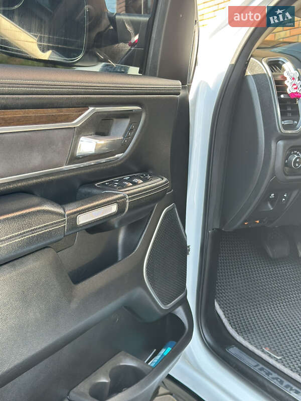 Пикап Ram 1500 2021 в Радомышле