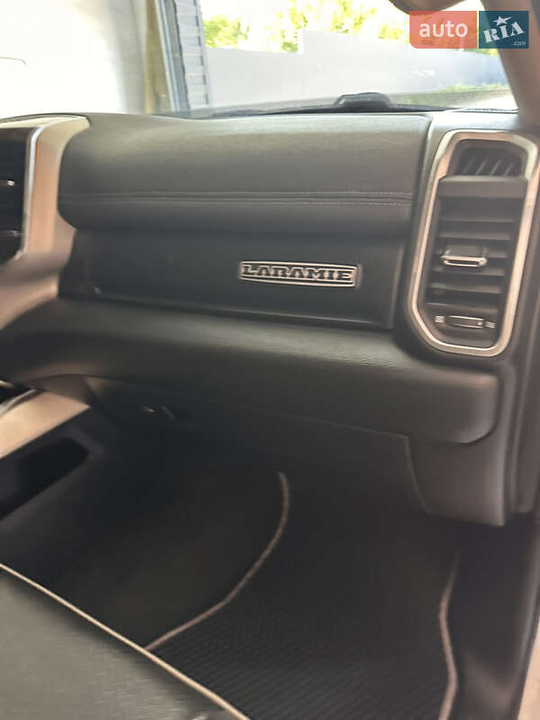 Пикап Ram 1500 2021 в Радомышле