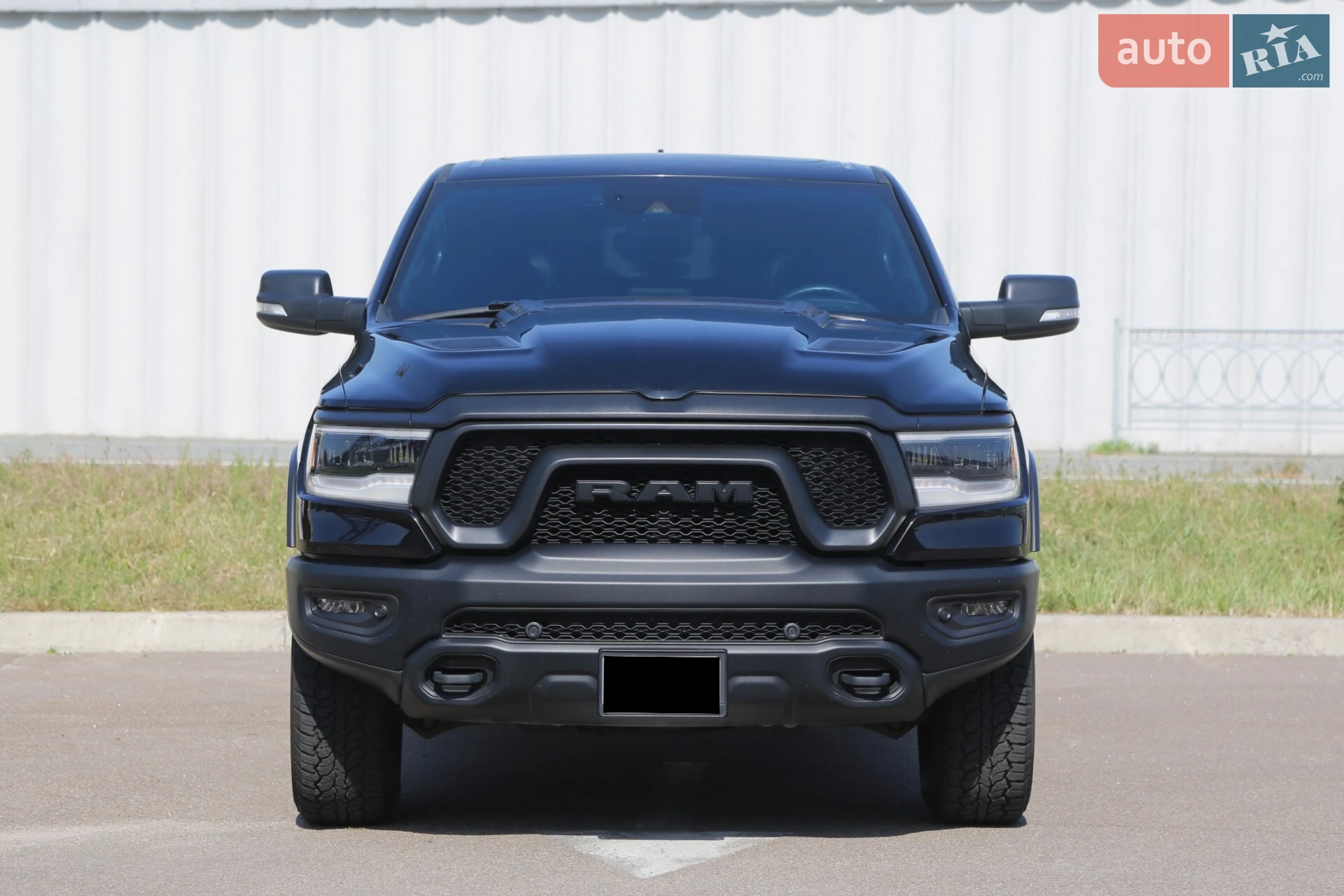 2023 RAM 1500 - мініатюра 2