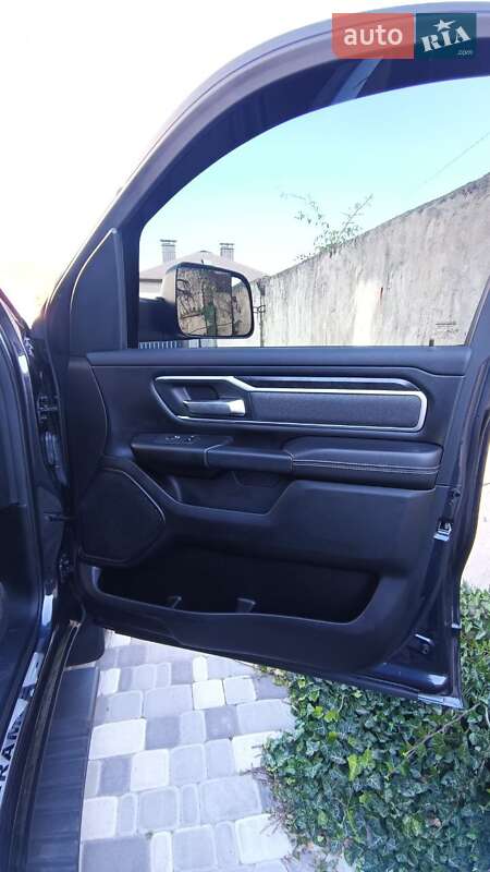 Пикап Ram 1500 2021 в Сумах