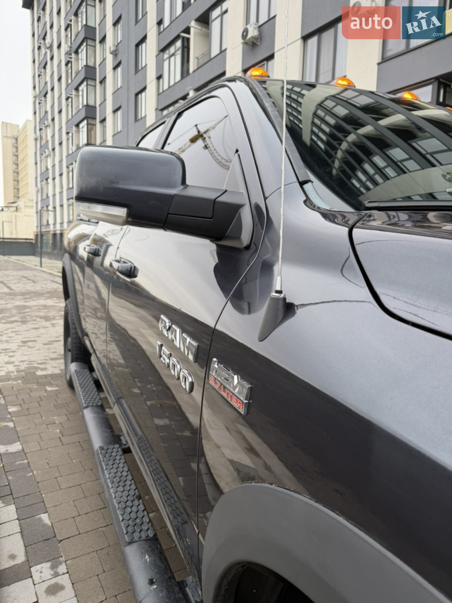 2016 RAM 1500 - мініатюра 32