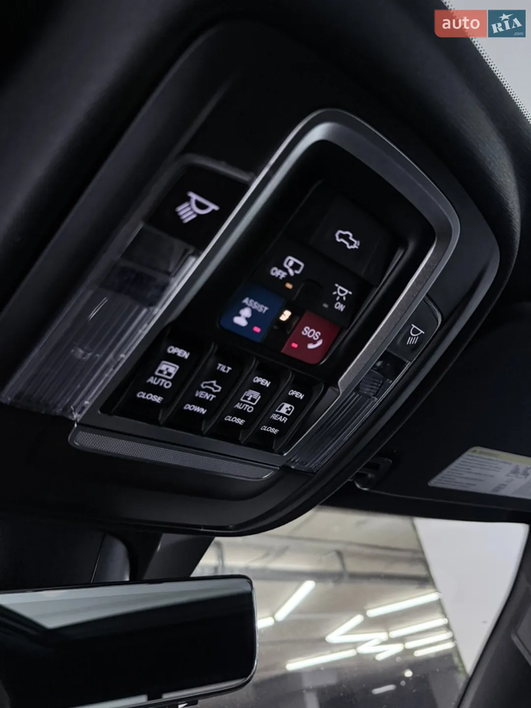 2024 RAM 1500 - мініатюра 18