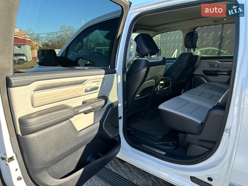 Пикап Ram 1500 2023 в Киеве