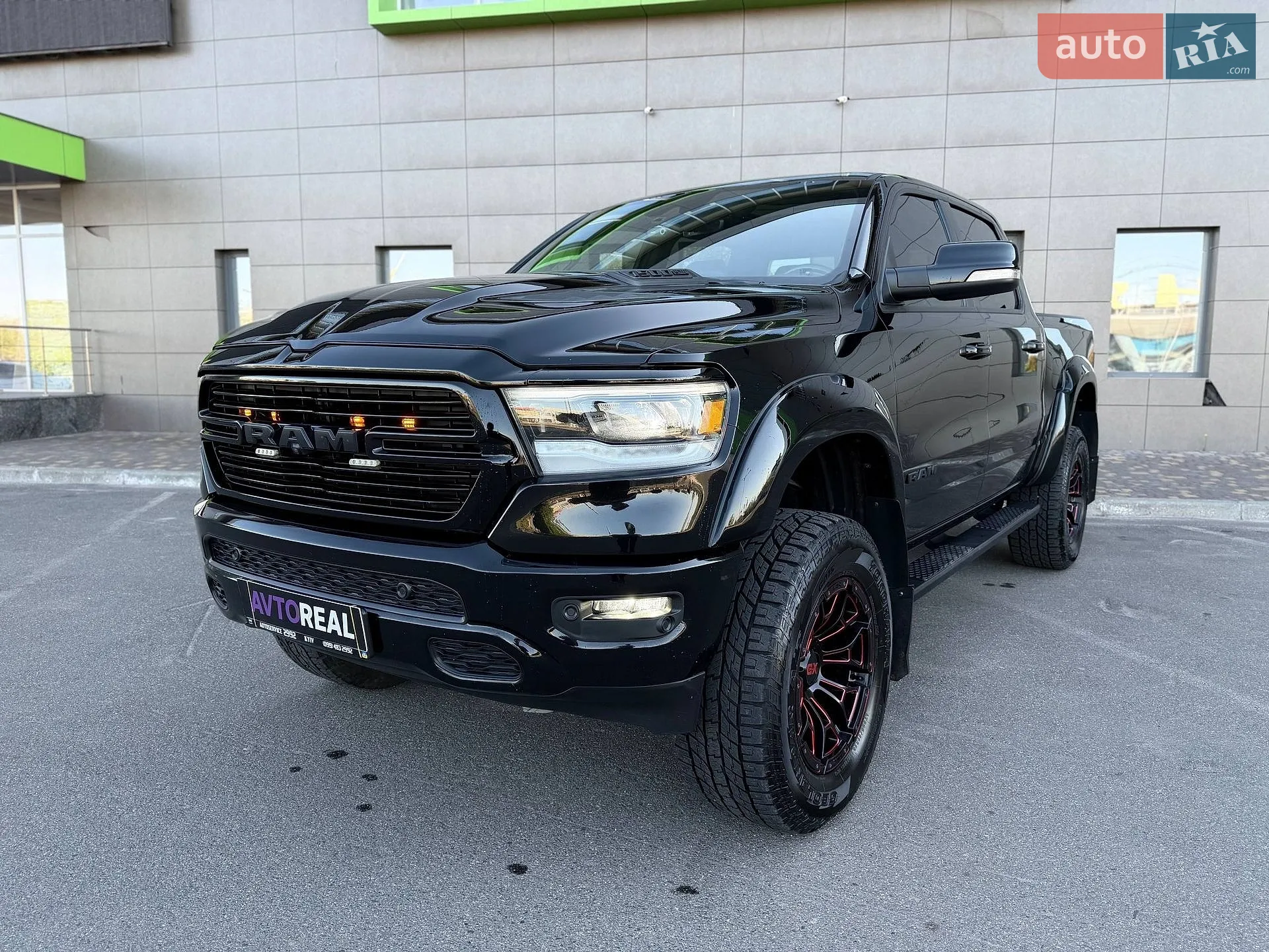 2019 RAM 1500 - мініатюра 8