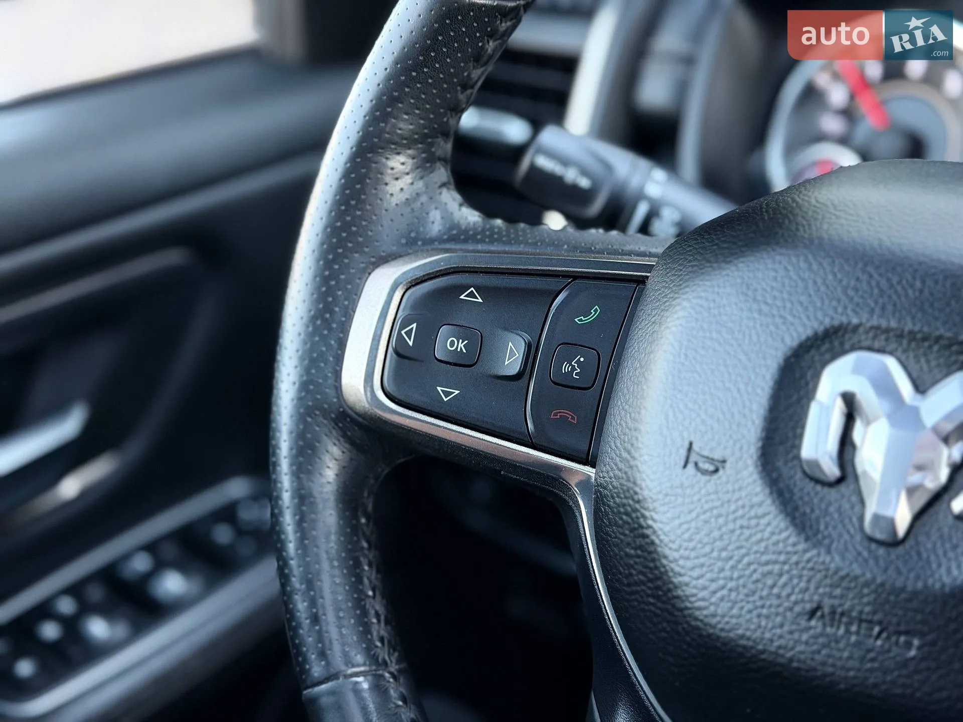 2019 RAM 1500 - мініатюра 76