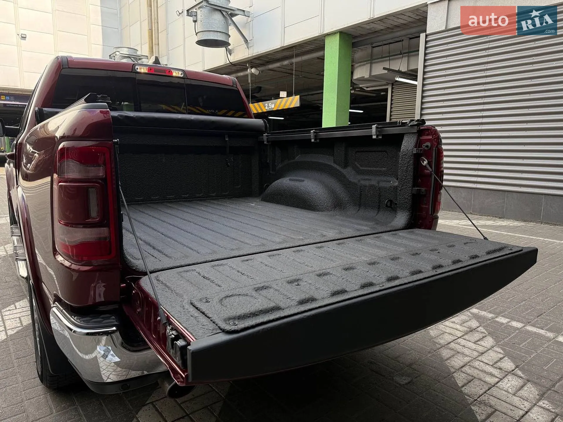 2019 RAM 1500 - мініатюра 30