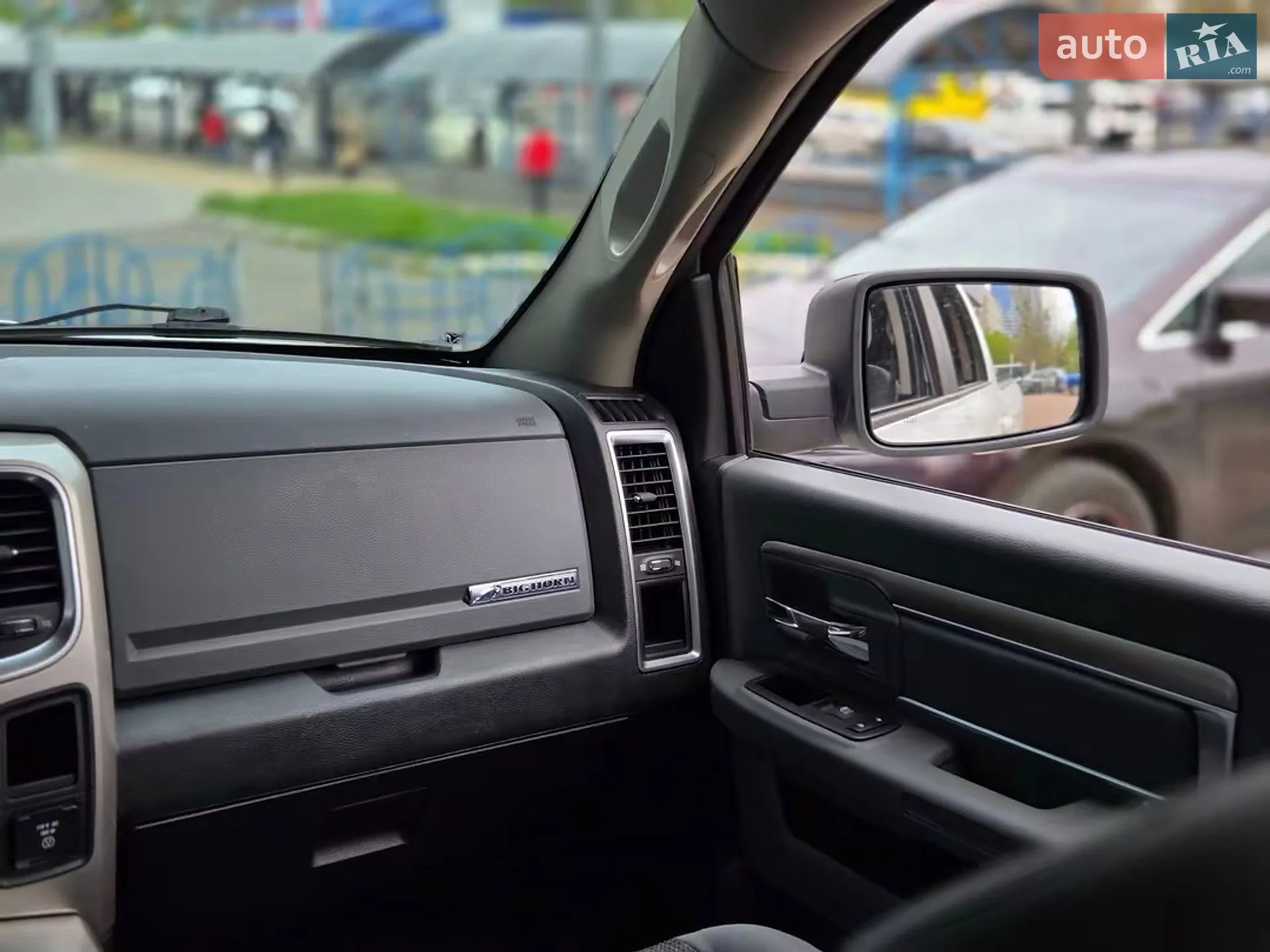 2019 RAM 1500 - мініатюра 25