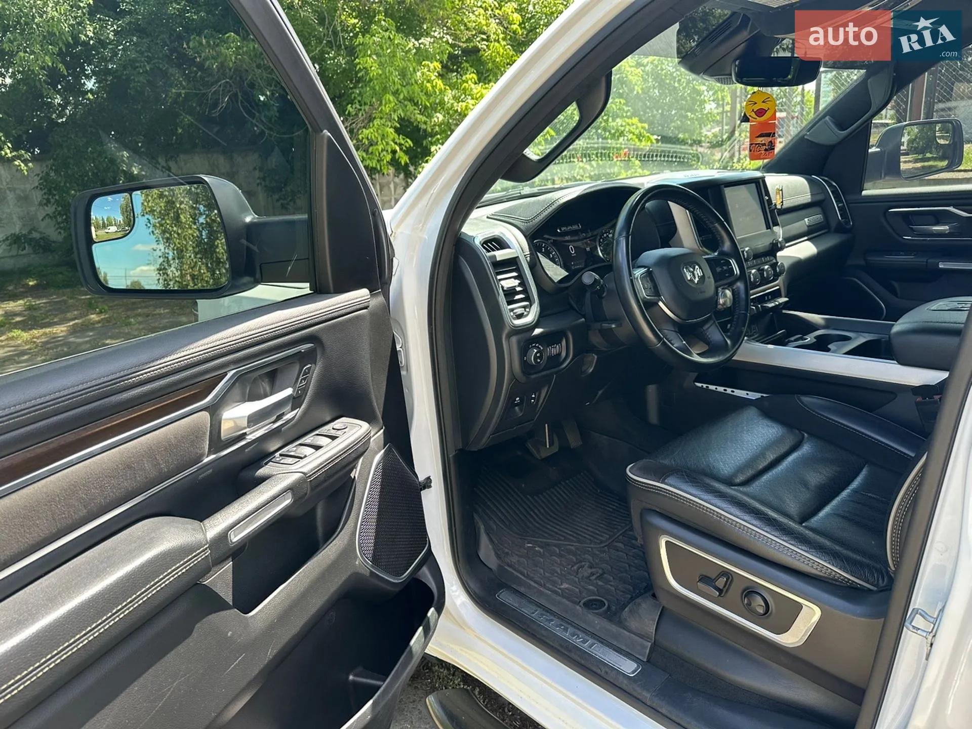 2021 RAM 1500 - мініатюра 23