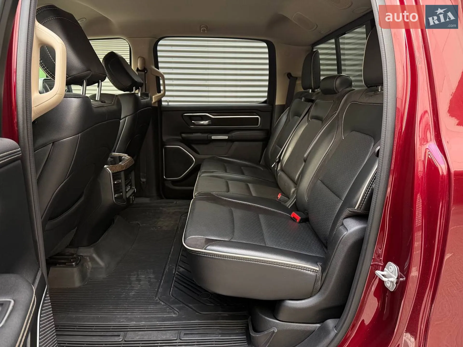 2019 RAM 1500 - мініатюра 14