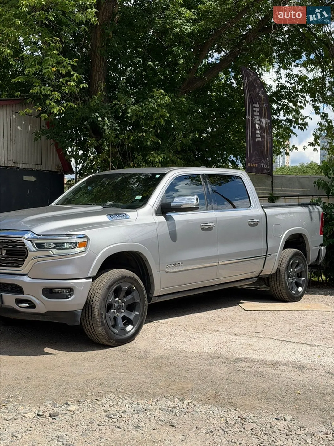 2019 RAM 1500 - мініатюра 32