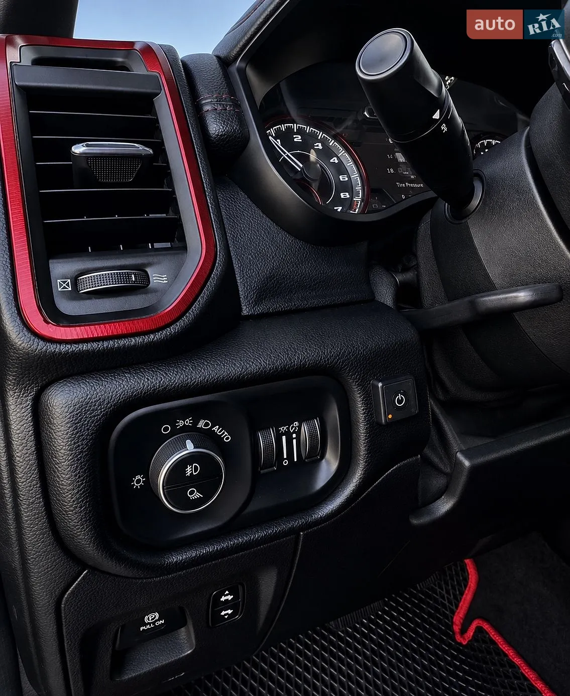 2018 RAM 1500 - мініатюра 13