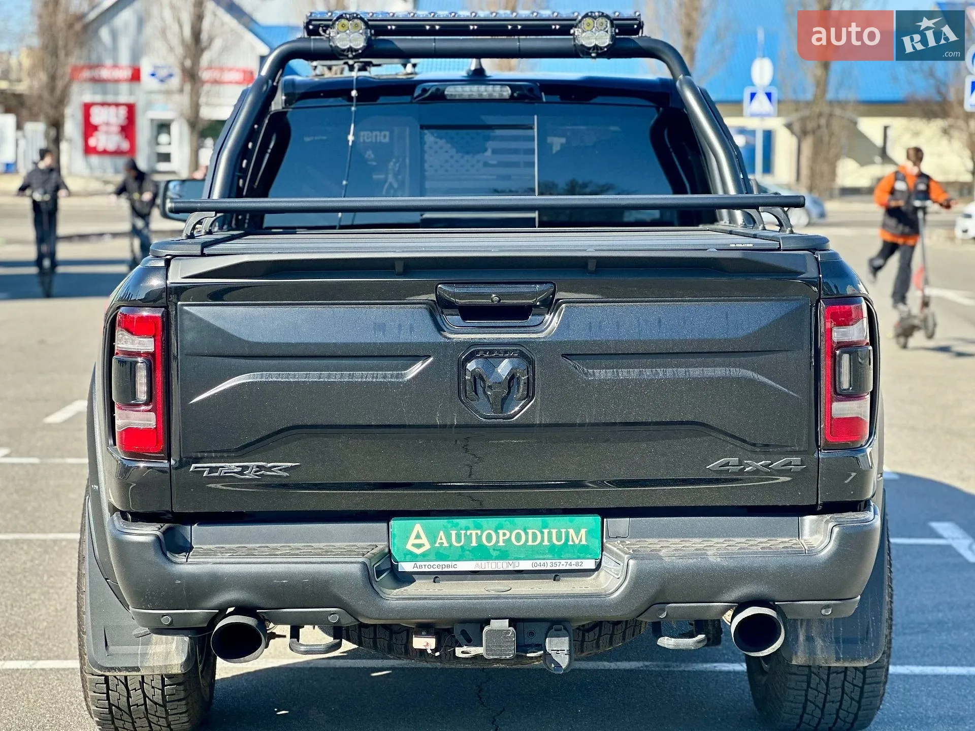 2023 RAM 1500 - мініатюра 10
