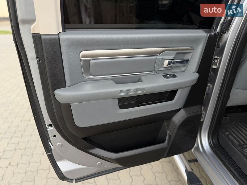 Пикап Ram 1500 2019 в Сваляве