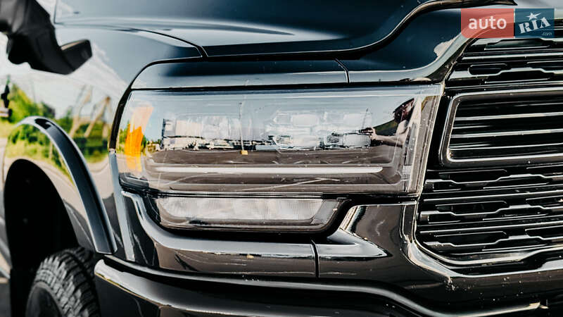 Пикап Ram 3500 2023 в Ровно