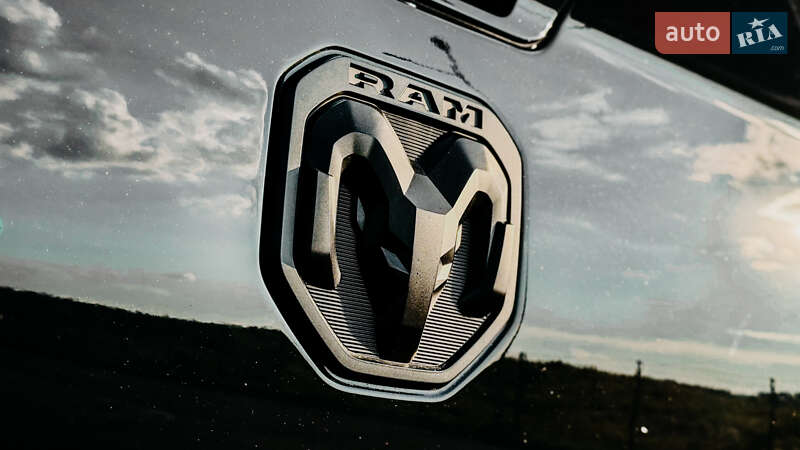 Пикап Ram 3500 2023 в Ровно