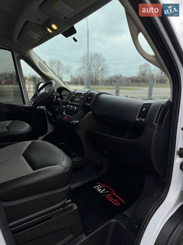 Вантажопасажирський фургон Ram Promaster 2020 в Бродах фото 15 Вантажопасажирський фургон Ram Promaster 2020 в Бродах