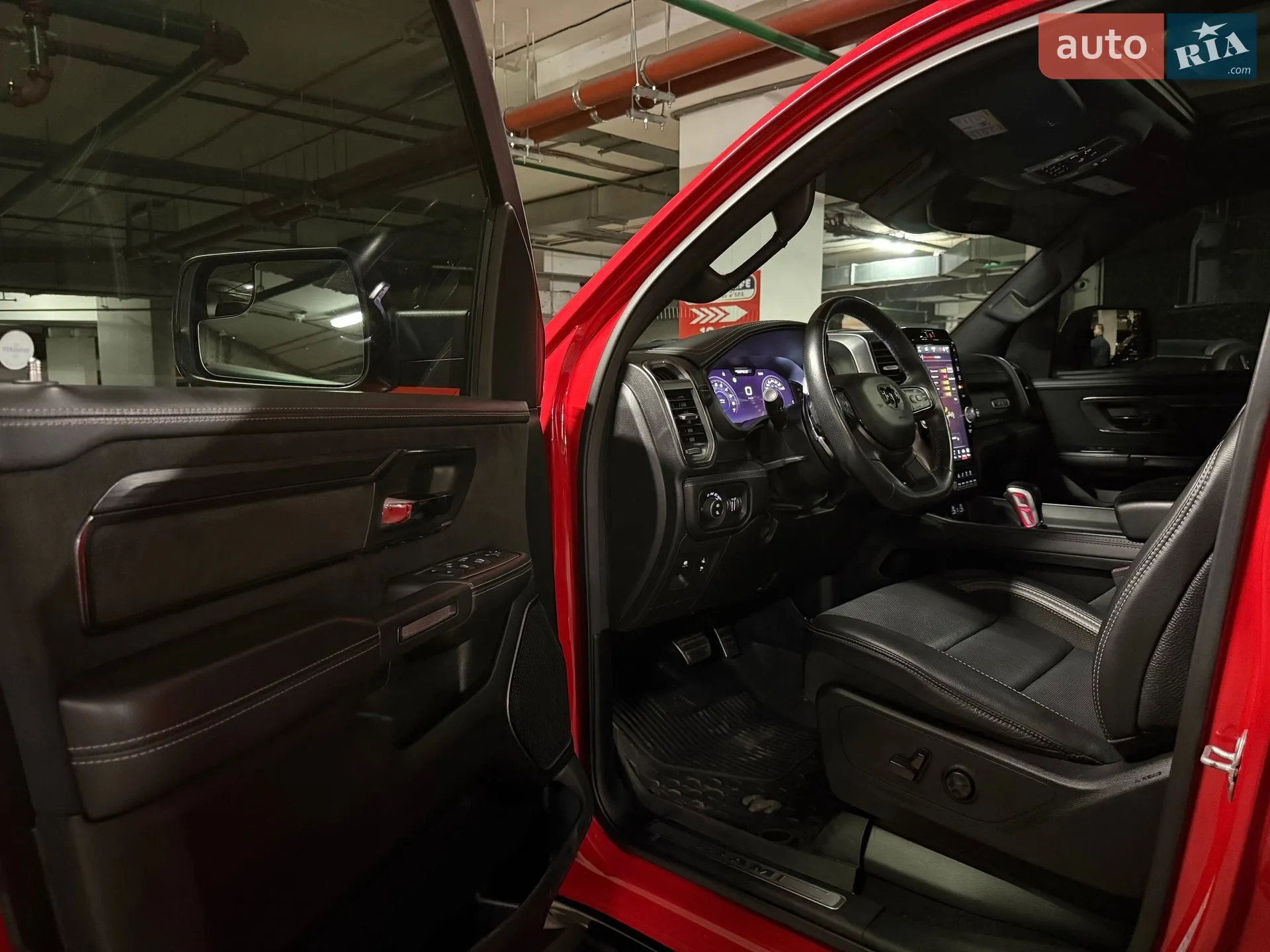 2023 RAM 1500 - мініатюра 38
