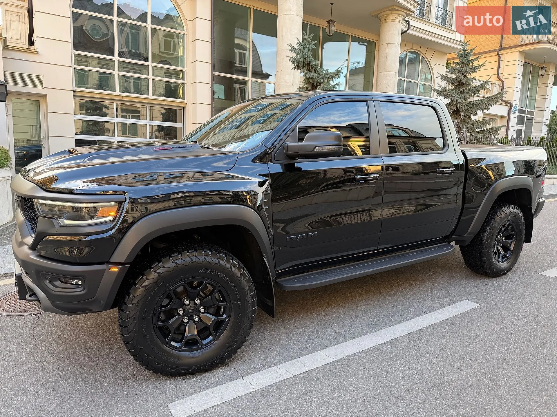 2023 RAM 1500 - мініатюра 6