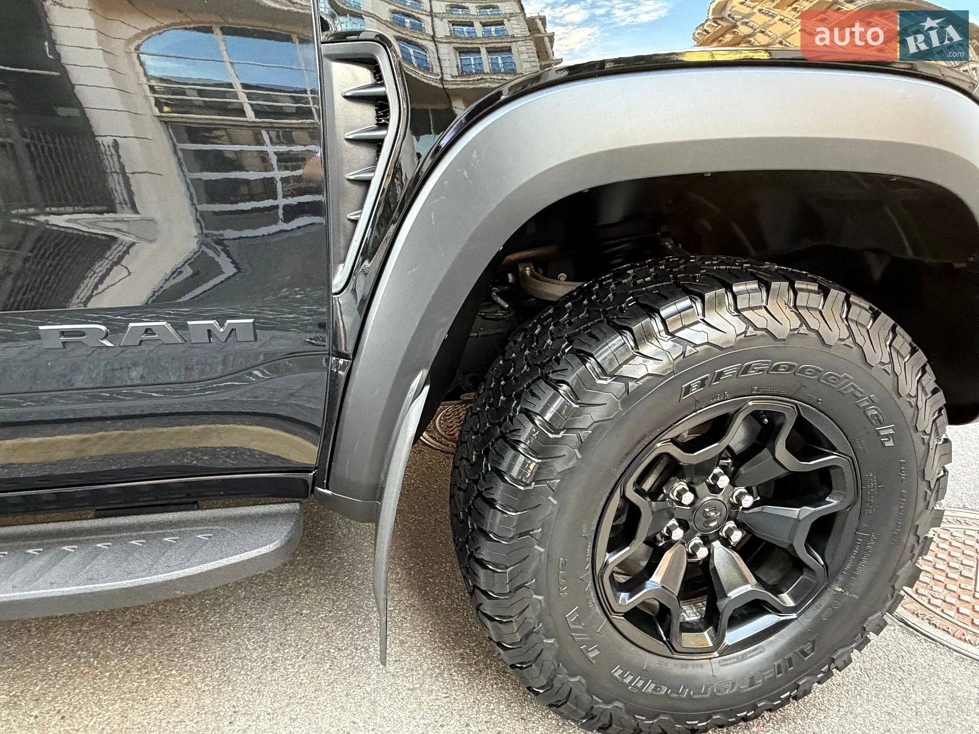 2023 RAM 1500 - мініатюра 51