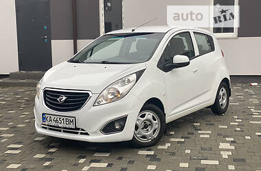 Хетчбек Ravon R2 2016 в 