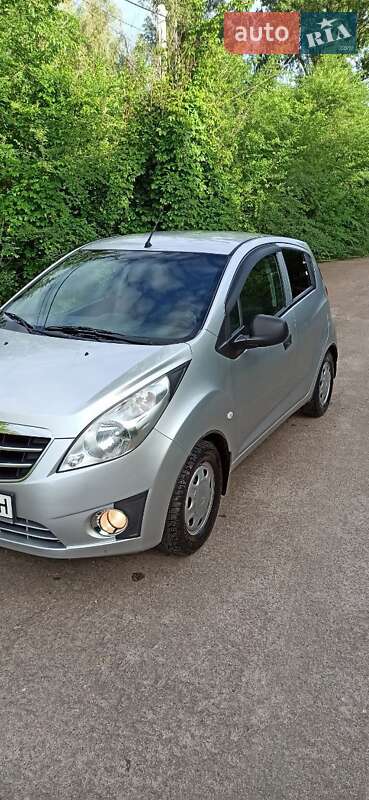 Хетчбек Ravon R2 2016 в 