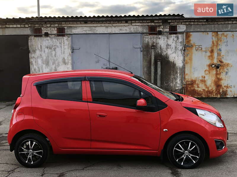 Хетчбек Ravon R2 2017 в П'ятихатках фото 4 Хетчбек Ravon R2 2017 в П'ятихатках