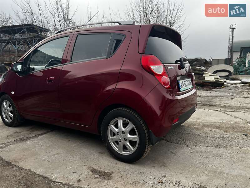Хэтчбек Ravon R2 2016 в Киеве