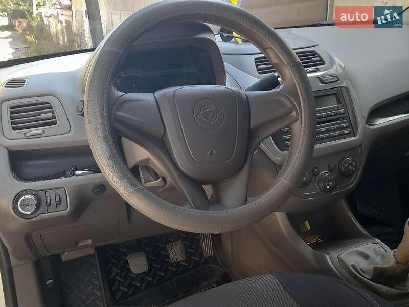 Седан Ravon R4 2017 в Тернополе