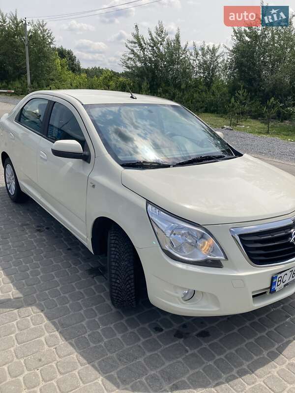Седан Ravon R4 2017 в Винниках