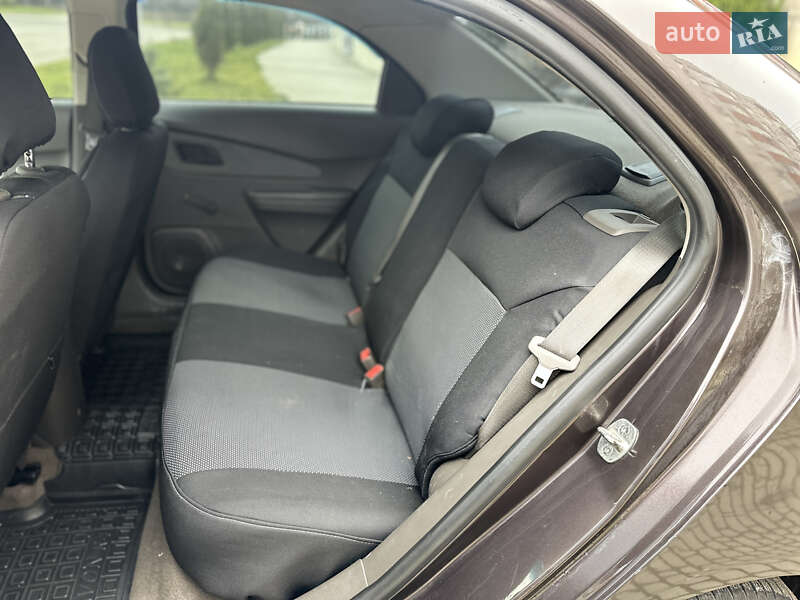 Седан Ravon R4 2018 в Тернополі