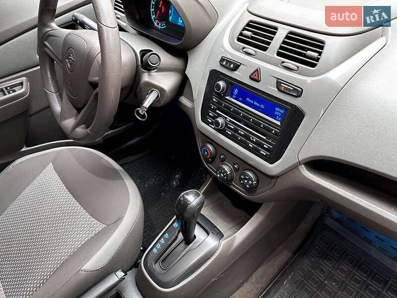 Седан Ravon R4 2017 в Киеве фото 43 Седан Ravon R4 2017 в Киеве