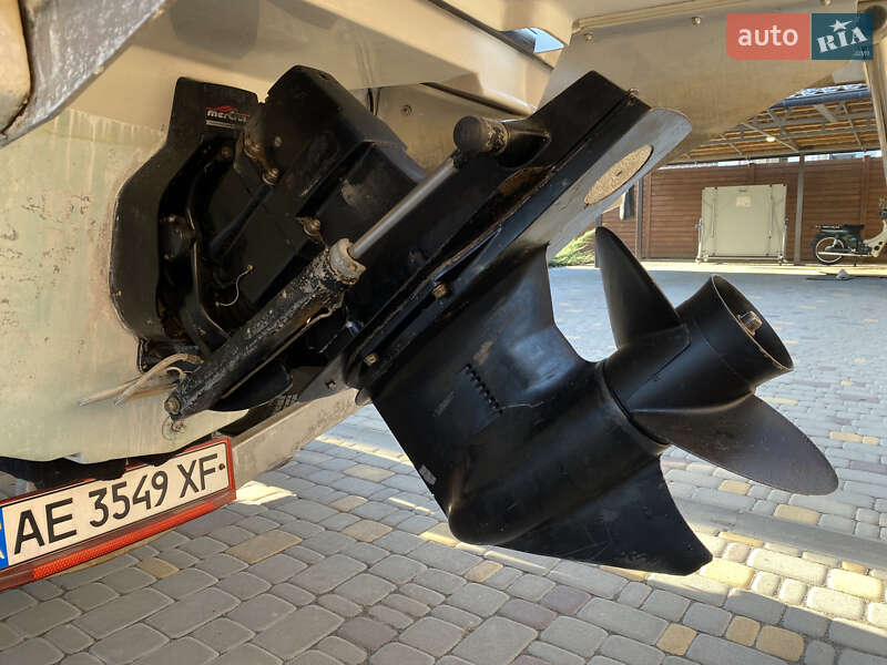 Катер Regal 2150 2001 в Киеве