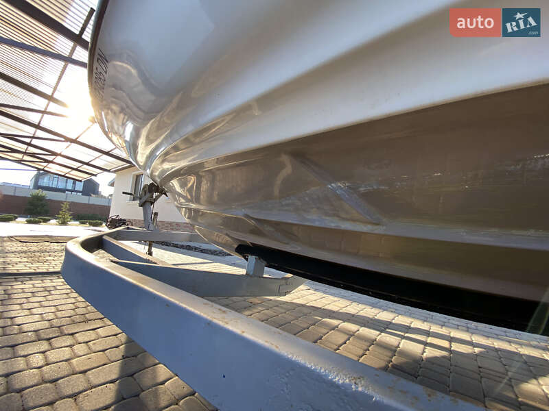 Катер Regal 2150 2001 в Киеве