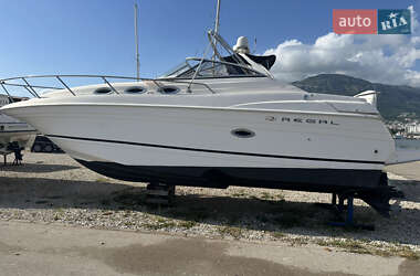 Моторна яхта Regal 2760 2005 в Києві
