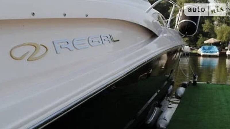 Моторная яхта Regal 3360 2009 в Днепре фото 10 Моторная яхта Regal 3360 2009 в Днепре