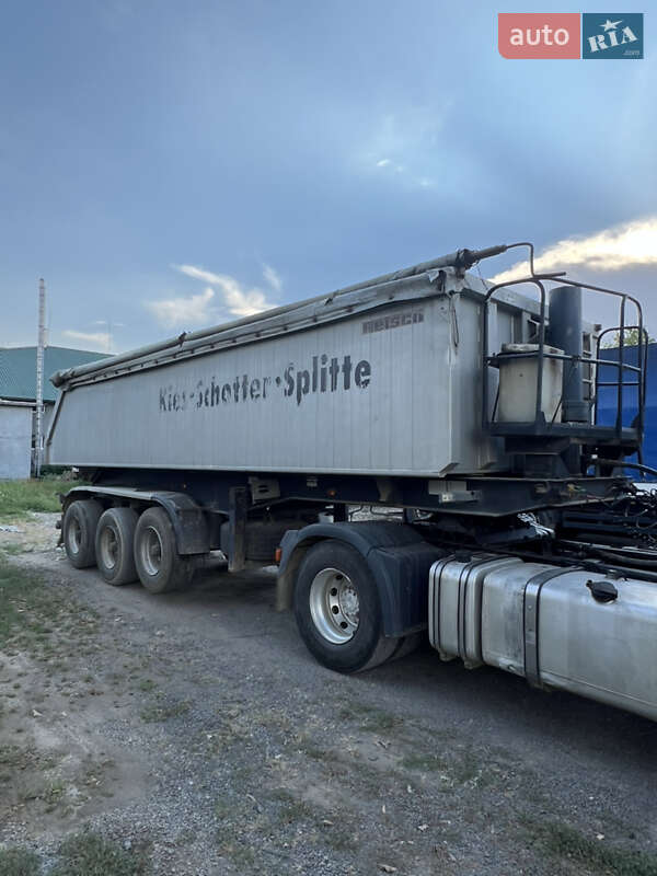 Самоскид напівпричіп Reisch RHKS-35 1999 в Іршаві