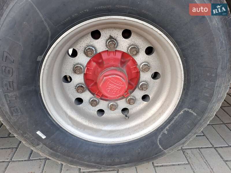 Самоскид напівпричіп Reisch RHKS-35 2009 в Черкасах