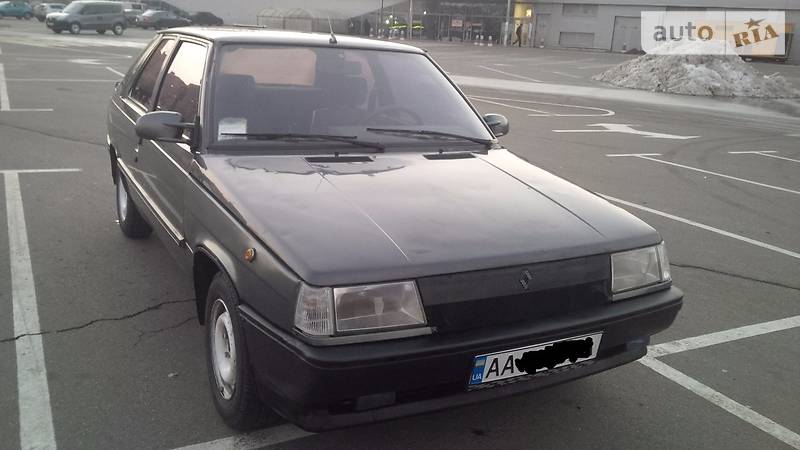 Хетчбек Renault 11 1987 в Києві