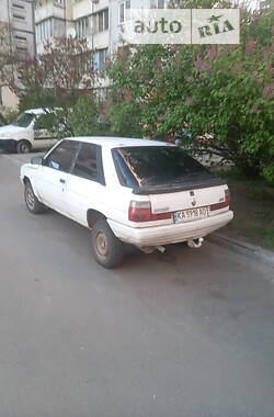 Хэтчбек Renault 11 1985 в Киеве