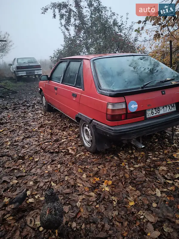 Renault 11