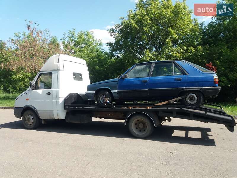 Хэтчбек Renault 11 1986 в Калуше