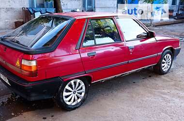 Хэтчбек Renault 11 1987 в Кривом Роге
