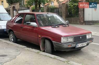 Хетчбек Renault 11 1986 в Львові