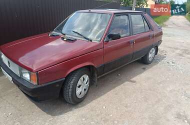 Хэтчбек Renault 11 1989 в 