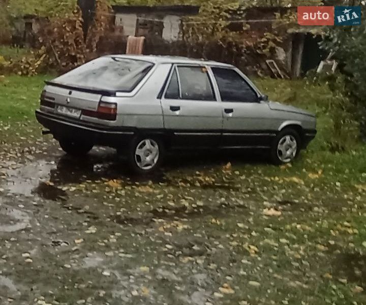 Renault 11 1984 Renault 11 1984
