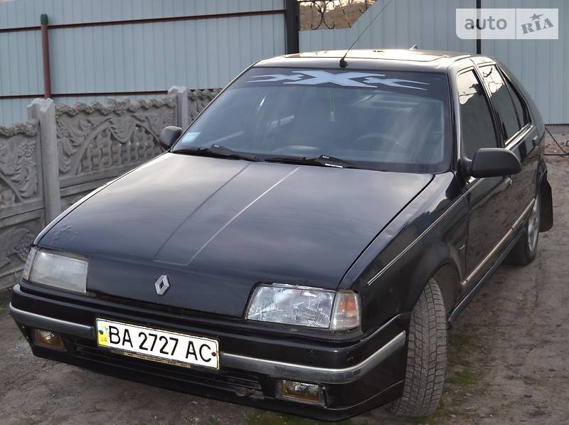 Хэтчбек Renault 19 1992 в Александрие