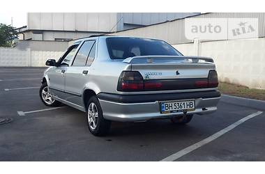 Седан Renault 19 1995 в Одессе