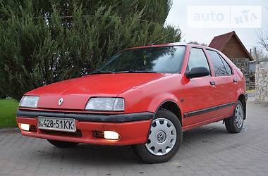 Хэтчбек Renault 19 1991 в Здолбунове